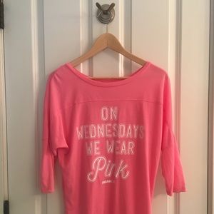 Mean Girls “On Wednesdays We Wear Pink” T-Shirt